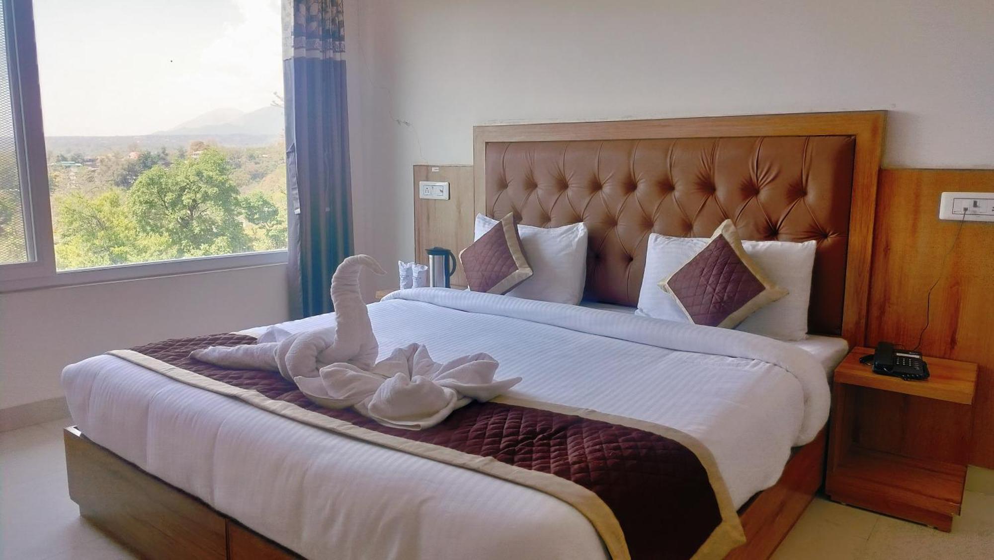 Hotel Binwa View Baijnath Экстерьер фото